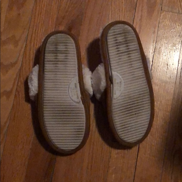 New York & Company Slippers Size 6 - Picture 2 of 2